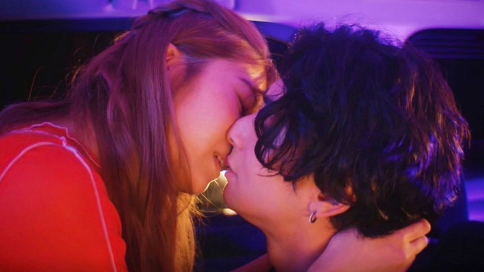 恋と弾丸 恋と弾丸』10月28日よりディズニープラスにて見放題配信決定