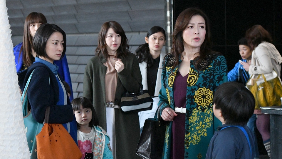 砂の塔〜知りすぎた隣人〜　第8話　台本 砂の塔～知りすぎた隣人 狙われた家族！監視する女 第2話 2016年放送 その他