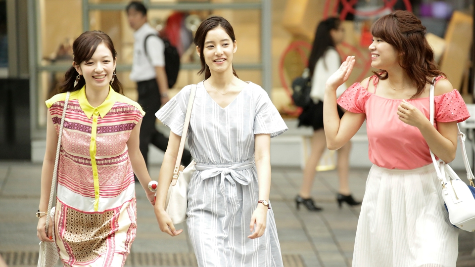 DVD★ラブラブエイリアン１＋２セット★全話★新木優子 森絵梨佳 太田莉菜 Amazon.co.jp: ラブラブエイリアン DVD－BOX／新木優子,森