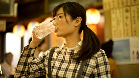ワカコ酒　Season2 第9夜　初めての朝酒、もつ煮込み