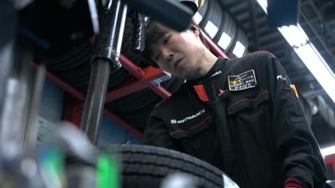 ヒーロー～あなたの仕事が未来を変える～ 第6回 自動車整備士・川端丈夫