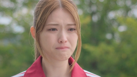 推しが武道館いってくれたら死ぬ 市井舞菜 生誕プロジェクト2022サイン本