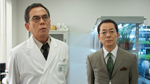相棒 season10 第7話「すみれ色の研究」