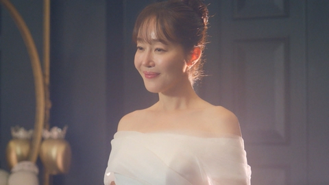 ＆Hulu 韓国で視聴率20％超え！「トクスリ5兄弟をよろしく! ～マッコリは甘い恋の味～」▼夫を亡くしたグァンスクと、4人の義弟たちの恋と家族の物語。