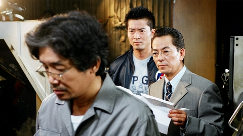 相棒 season2 第4話「消える銃弾」