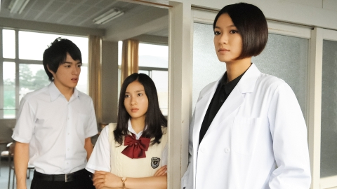 黒の女教師 第五話 花火の恋！盗撮犯に愚か者!!教師の過去