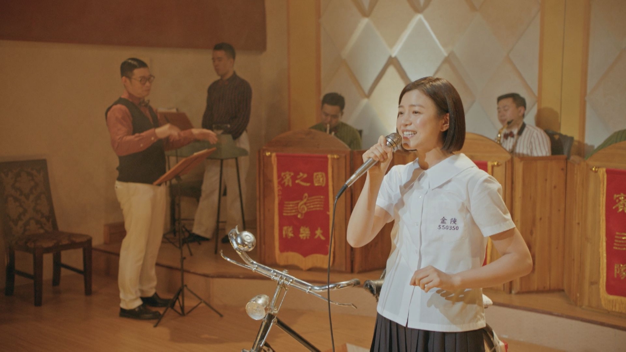 「テレサ・テン 歌姫を愛した人々」 DVD-BOX①〈8枚組〉1話～16話収録 Amazon.co.jp: テレサ・テン 歌姫を愛した人々 DVD-BOX1 [DVD